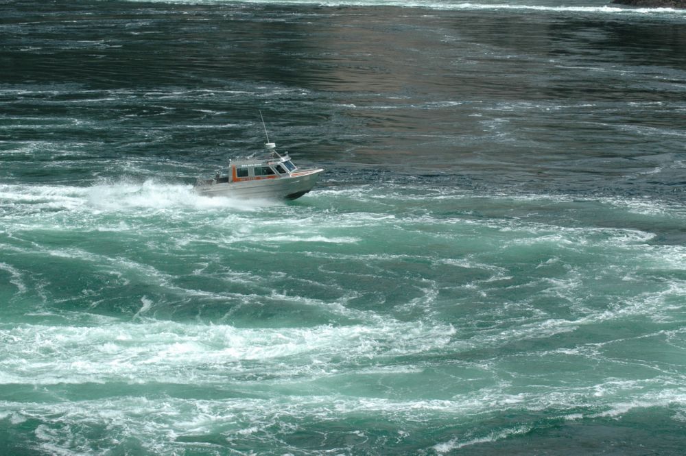 Img04671.Whirlpool.Boat